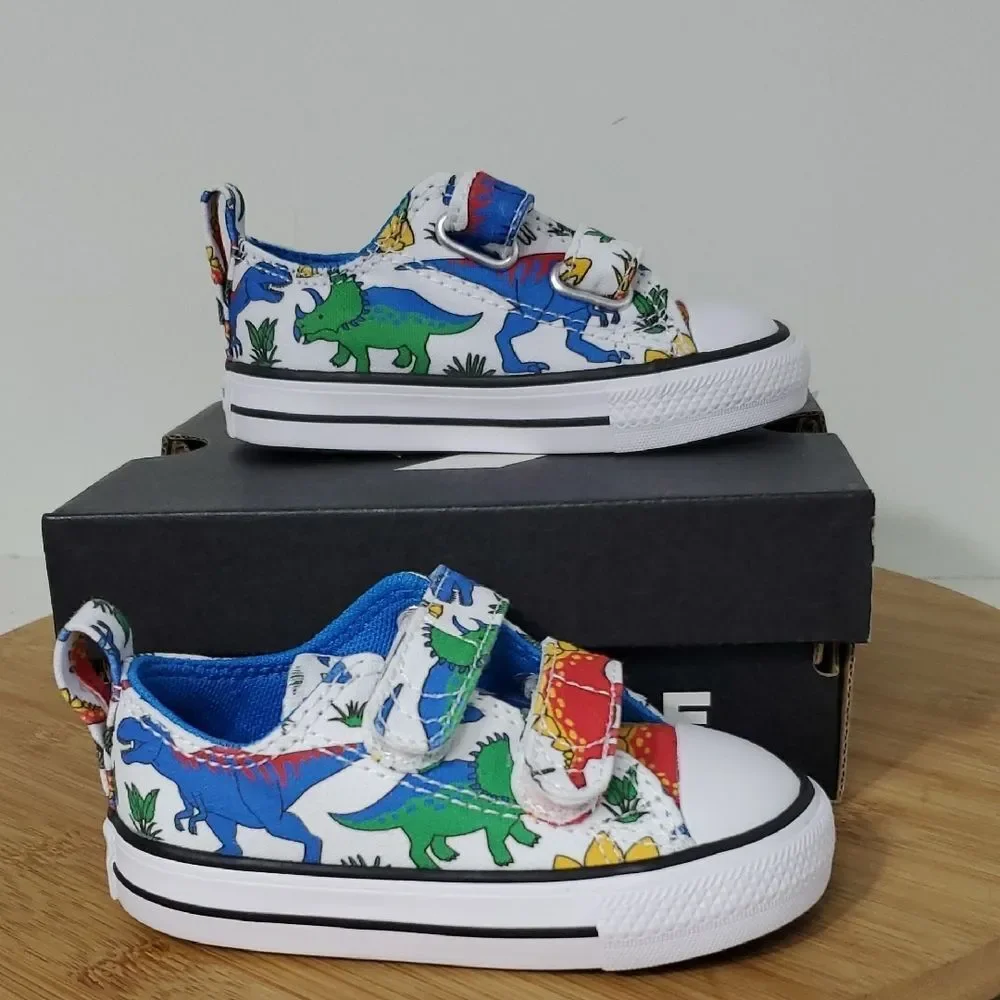 Converse CTAS 2V OX Infant Dinosaur Low Top Sneakers Size 5 NIB
